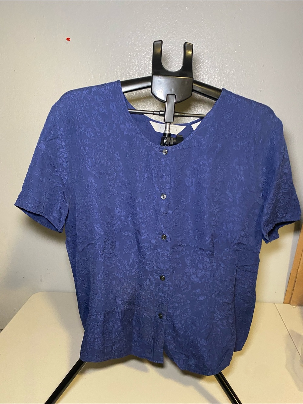 Express Women's Short-Sleeve Button Blouse - Blue